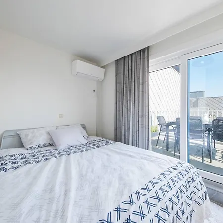 Apartment Fraval - Beachfront With Sea Views In *